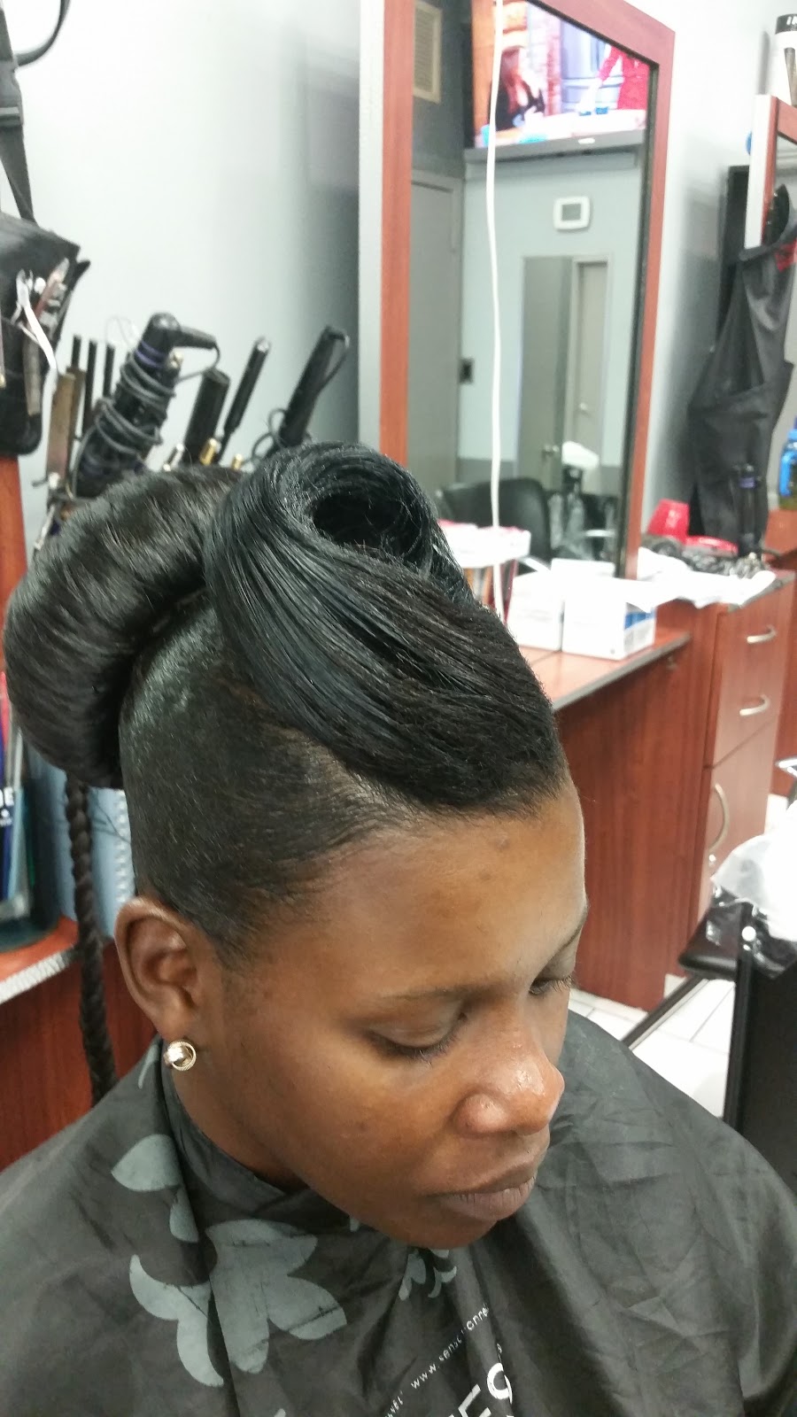 New Style Hair design | 2853 Jane St, North York, ON M3N 2J5, Canada | Phone: (416) 638-0160