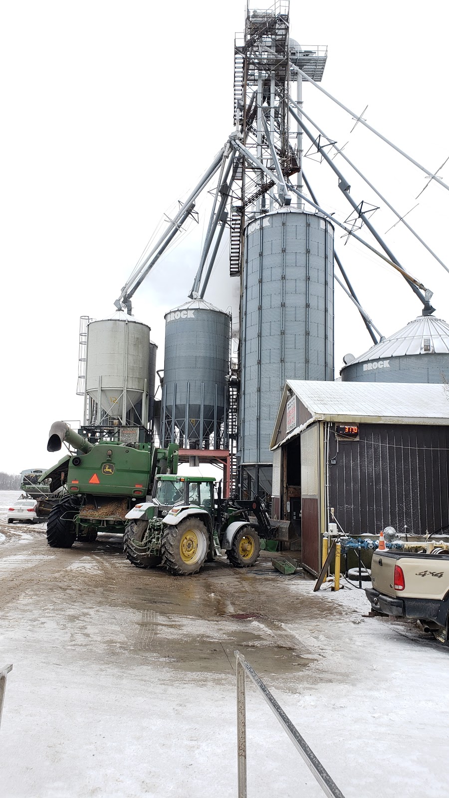 W. Charlot Grains | 4151 Lorne Ave W, Stratford, ON N5A 6S4, Canada | Phone: (519) 273-3771