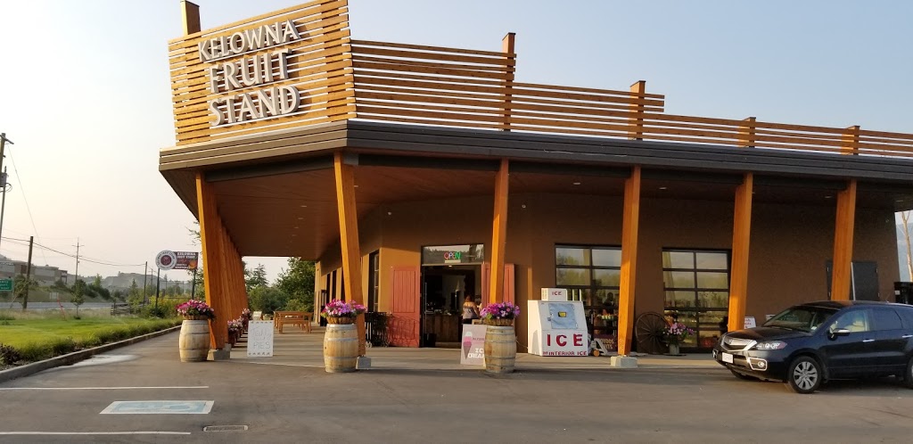 Kelowna Fruit Stand & Cafe | 5225 BC-97, Kelowna, BC V1V 2K4, Canada | Phone: (250) 765-5225