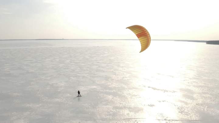 Kiteready School And Shop De Kiteboarding | 7755 55e Ave, Laval, QC H7R 4E3, Canada | Phone: (514) 594-8950