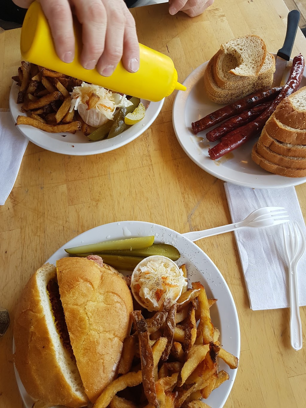 Smoke Meat Pete | 283 1ère Ave, LÎle-Perrot, QC J7V 5A1, Canada | Phone: (514) 425-6068