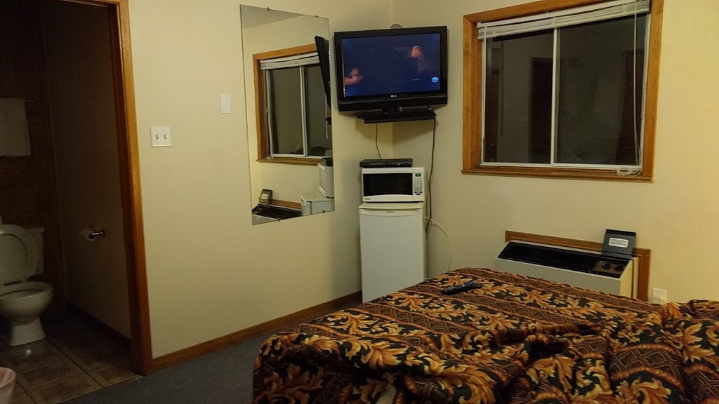 Cedar Springs Motel | 12363 ON-7, Georgetown, ON L7G 4S4, Canada | Phone: (905) 877-8866