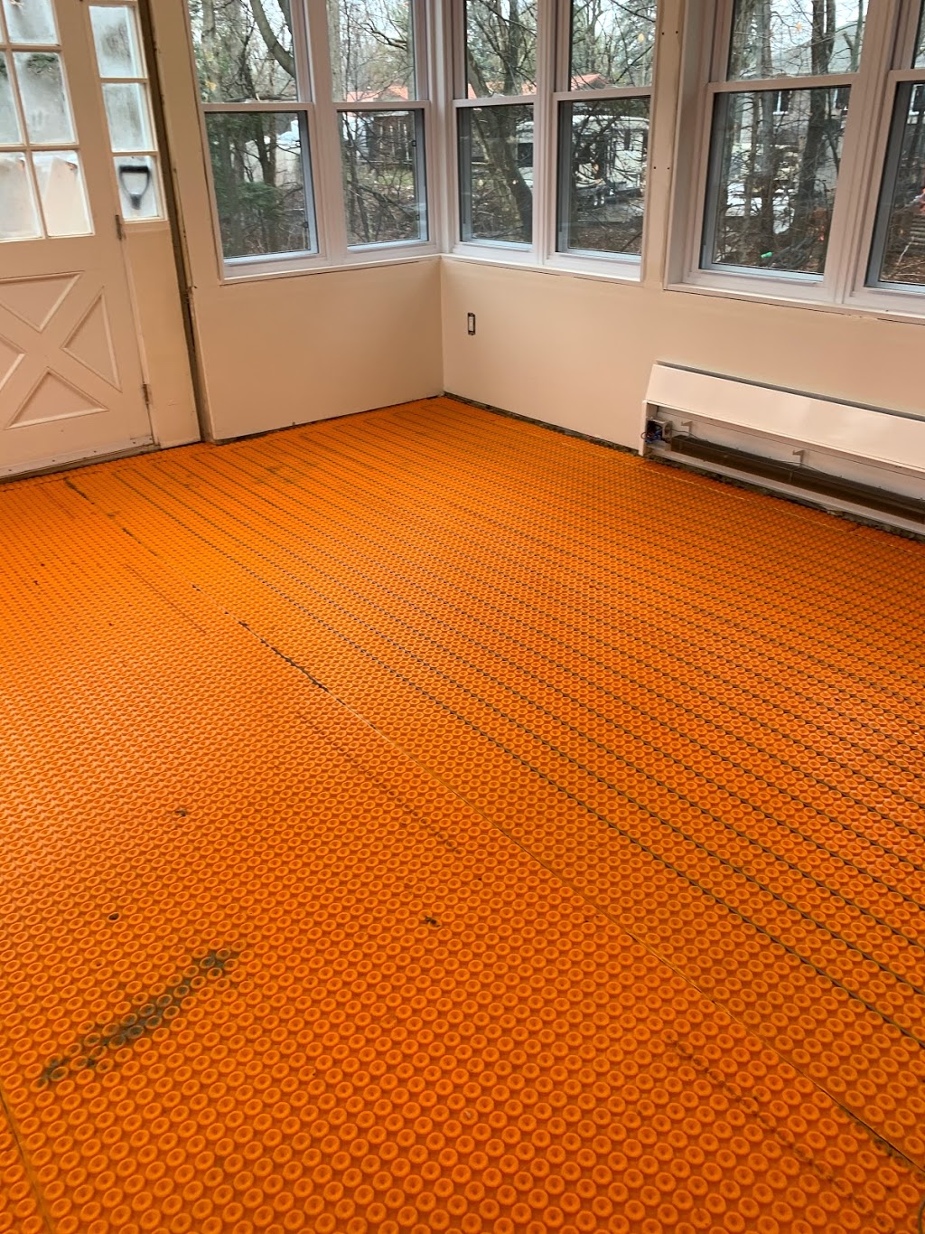 Ruby Flooring | 446 Donald St #4, Ottawa, ON K1K 1L9, Canada | Phone: (613) 834-4391