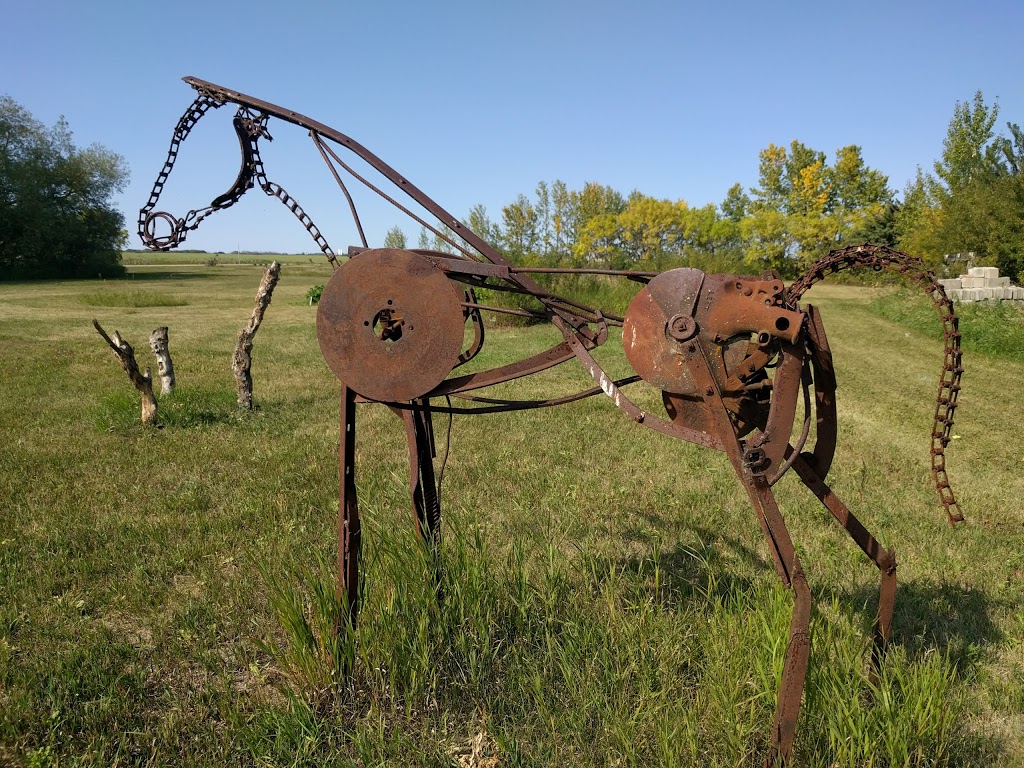 The Hand Wave | 409 3rd Ave , P.O.Box 145, Meacham, SK S0K 2V0, Canada | Phone: (306) 380-4483
