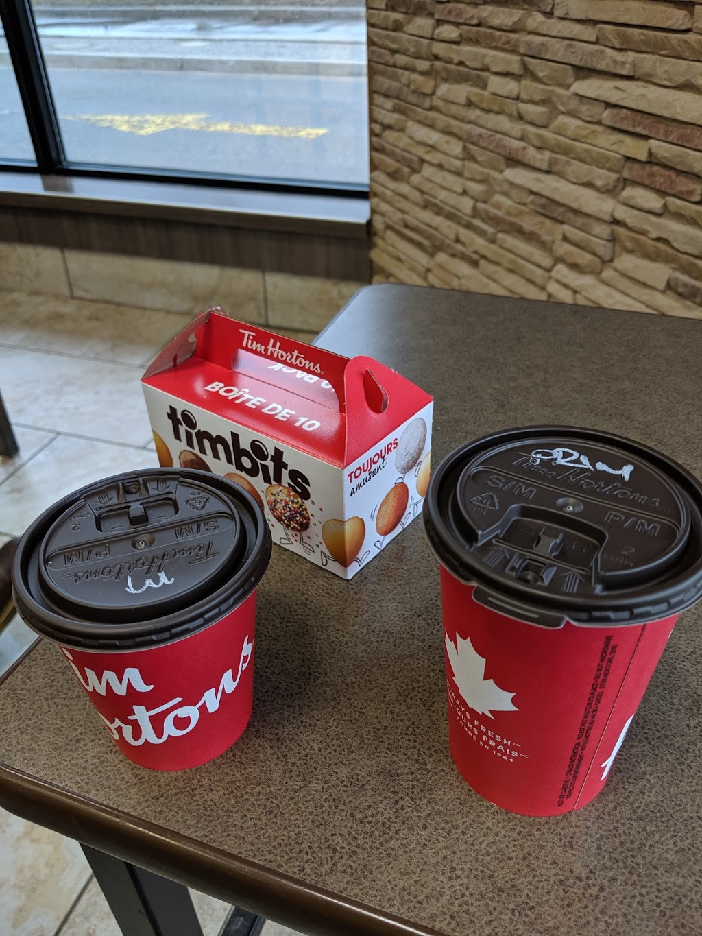 Tim Hortons | 75 Barrie View Dr, Barrie, ON L4N 8V4, Canada | Phone: (705) 722-5464