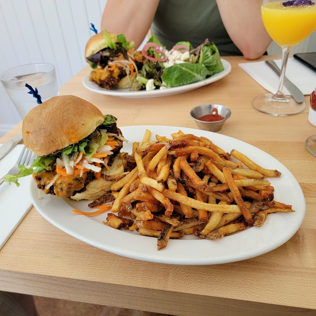 Longfellow Restaurant | 11668 Nova Scotia Trunk 1, Grand Pré, NS B0P 1M0, Canada | Phone: (902) 697-2163