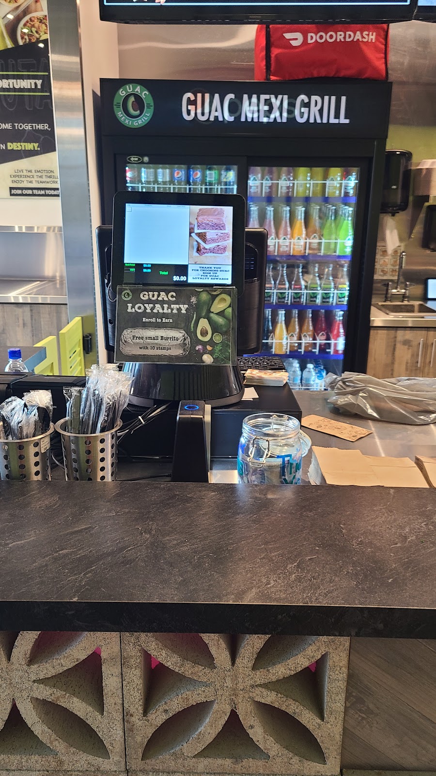 Guac Mexi Grill | 15 Ringwood Dr Unit 4, Whitchurch-Stouffville, ON L4A 8C1, Canada | Phone: (905) 591-4822