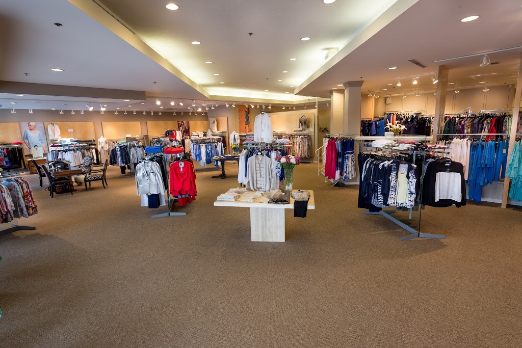 The Outskirts | 2150 Robertson Rd, Nepean, ON K2H 9S1, Canada | Phone: (613) 726-0170