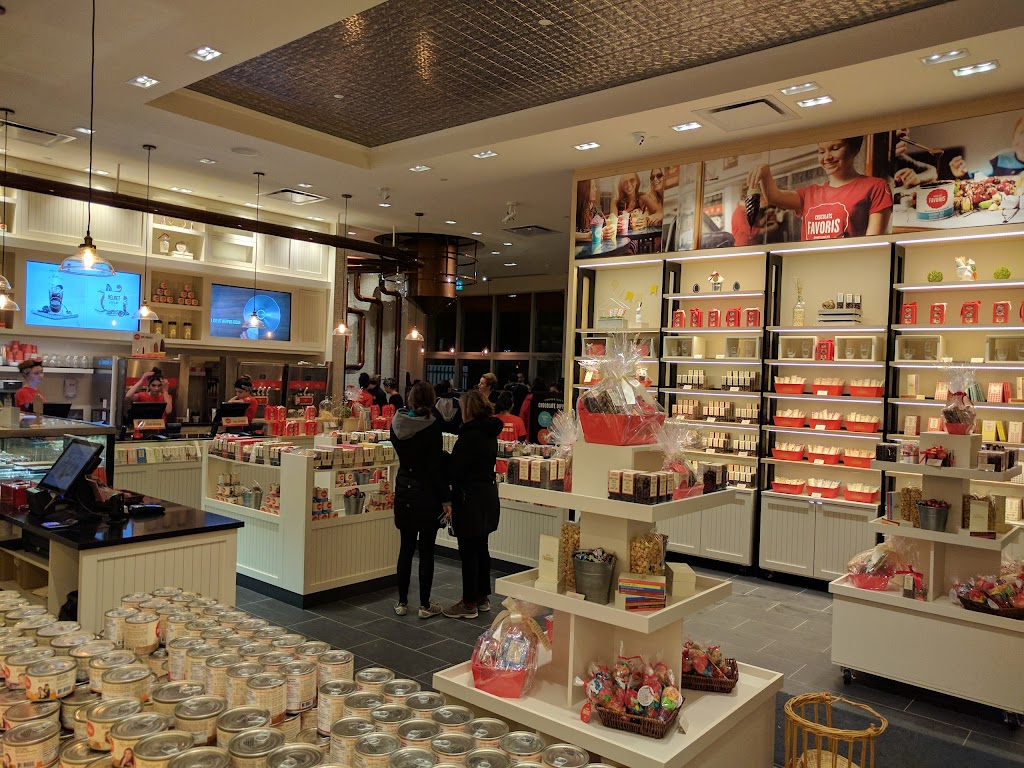 Chocolats Favoris | 15955 Bayview Ave Unit 1, Aurora, ON L4G 0S3, Canada | Phone: (905) 713-2323