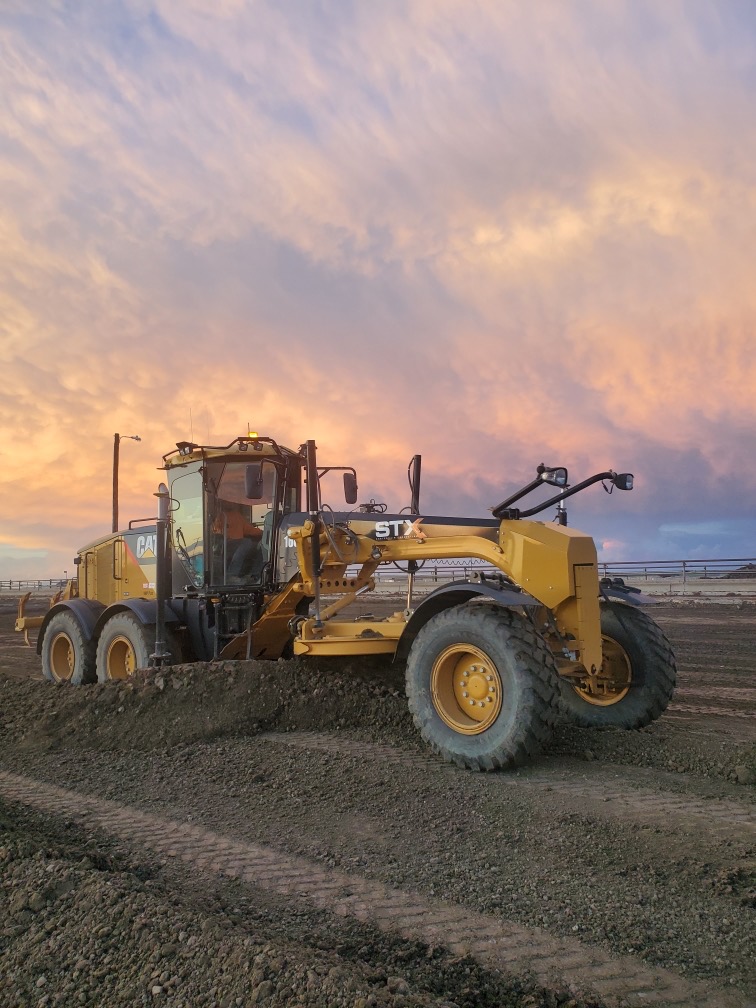 STX - Subterrain Excavating & Trucking Ltd. | Box 95, Range Rd 204, Iron Springs, AB T0K 1G0, Canada | Phone: (403) 795-4770