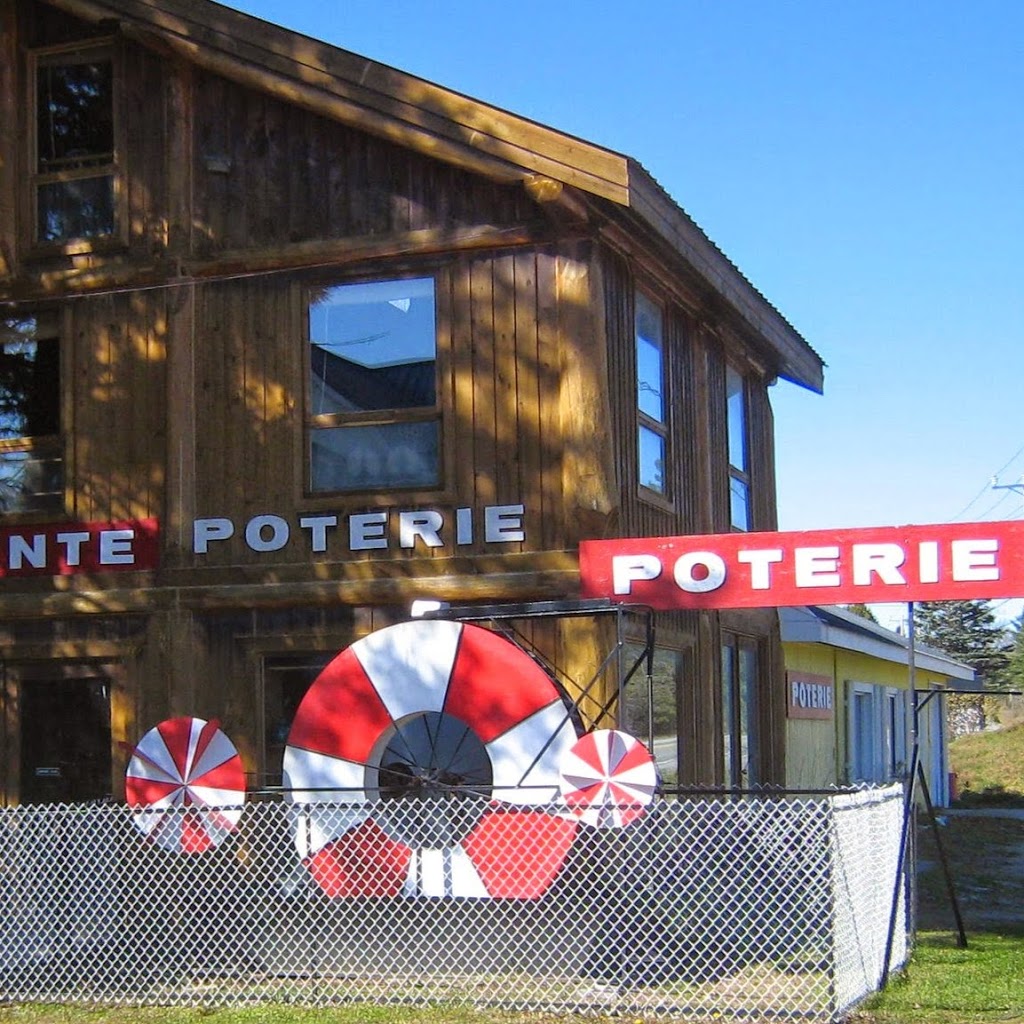 la maison de la poterie | 317 Route 105, Kazabazua, QC J0X 1X0, Canada | Phone: (819) 467-2182