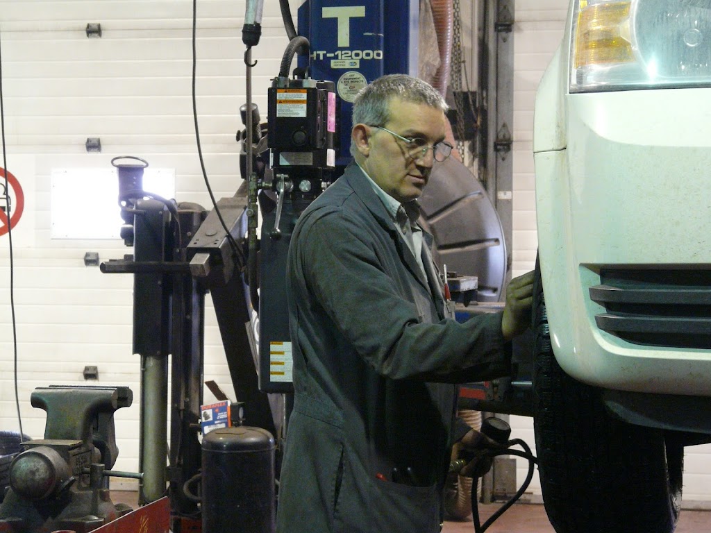 Garage Marcel Bilodeau & Fils Inc. | 2479 Rue Fillion, Jonquière, QC G7S 4S7, Canada | Phone: (418) 548-9559