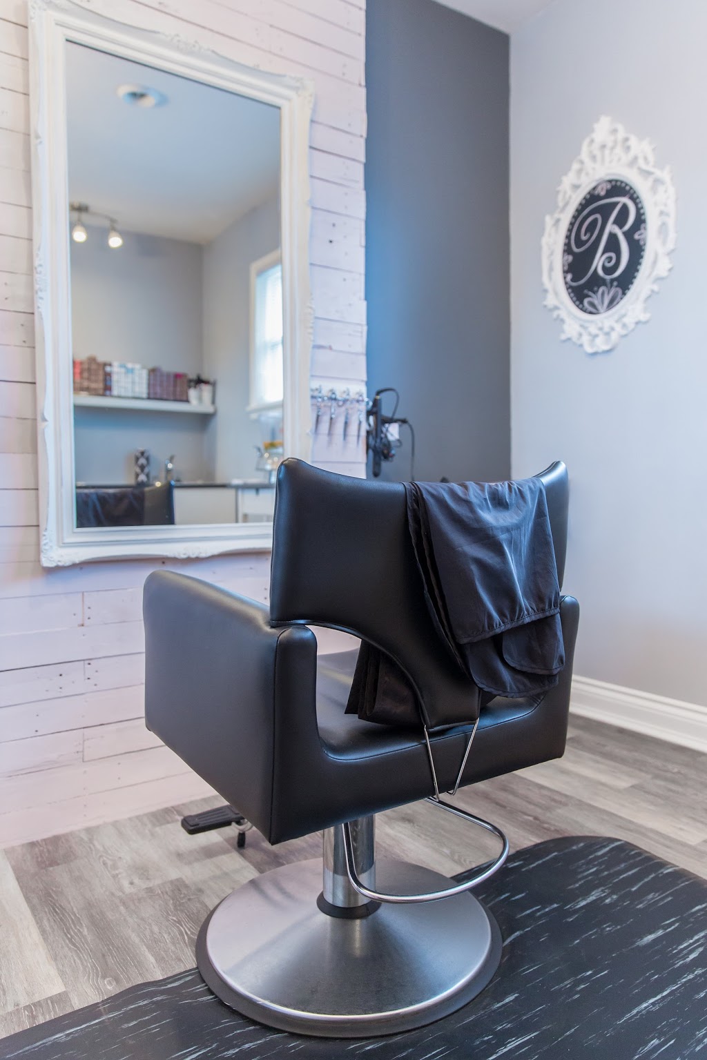 Chateau B Salon | 17 Wilkerson St, Thorold, ON L2V 0G2, Canada | Phone: (289) 929-0652