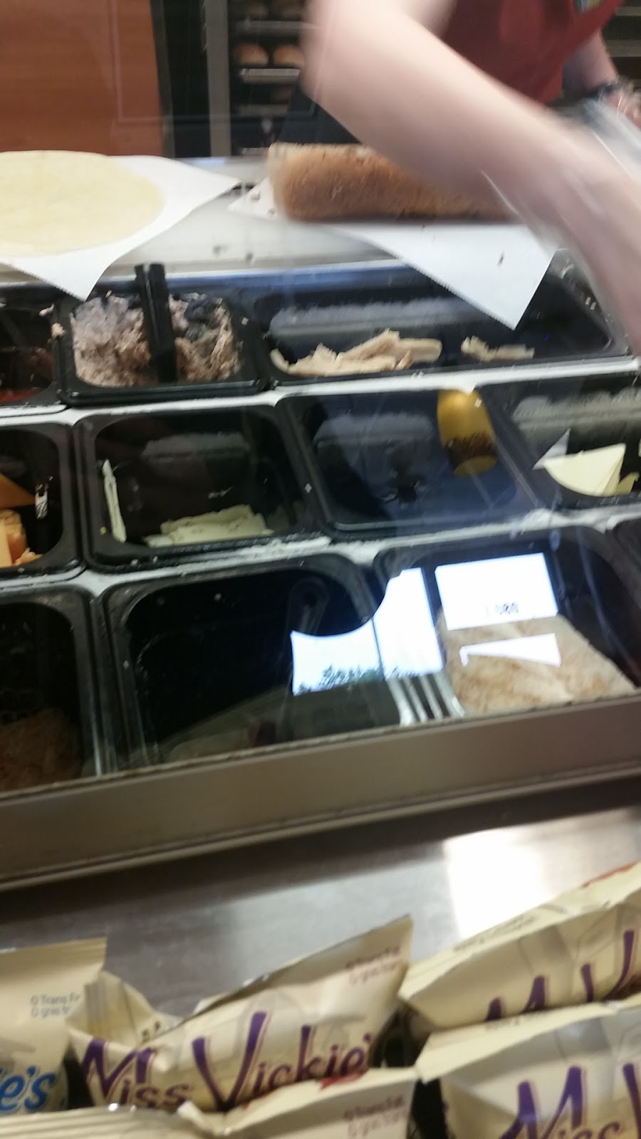 Subway | 680 St Annes Rd Unit 1B, Winnipeg, MB R2N 3S9, Canada | Phone: (204) 255-7222