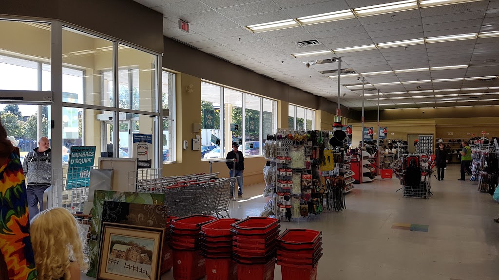 Village des Valeurs | 2555 Boulevard Montmorency, Québec, QC G1J 5J3, Canada | Phone: (418) 660-5840