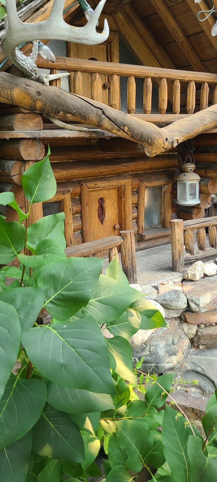 Ninas Hillside Garden | 440 Spokane St, Kimberley, BC V1A 2E9, Canada | Phone: (250) 427-4681