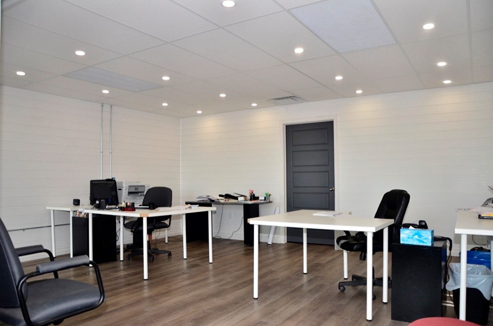 Royal LePage Team Realty | 49 Plaza Dr, Iroquois, ON K0E 1K0, Canada | Phone: (613) 652-2222