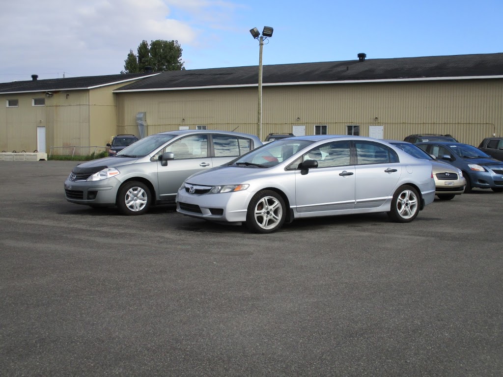 Automobiles 2000 (Les) | 1555 Boulevard Saint-Antoine, Saint-Jérôme, QC J7Z 7M1, Canada | Phone: (450) 436-2000