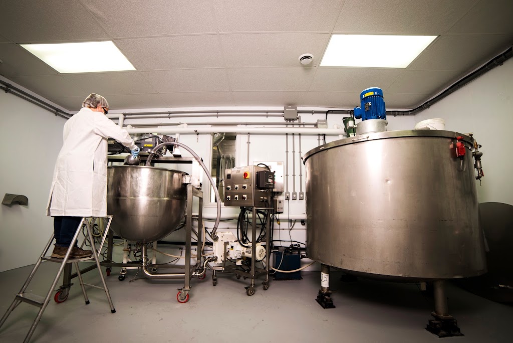 Dermaflore Inc. | 35 Chem. des Patriotes, Saint-Denis-sur-Richelieu, QC J0H 1K0, Canada | Phone: (450) 787-3993