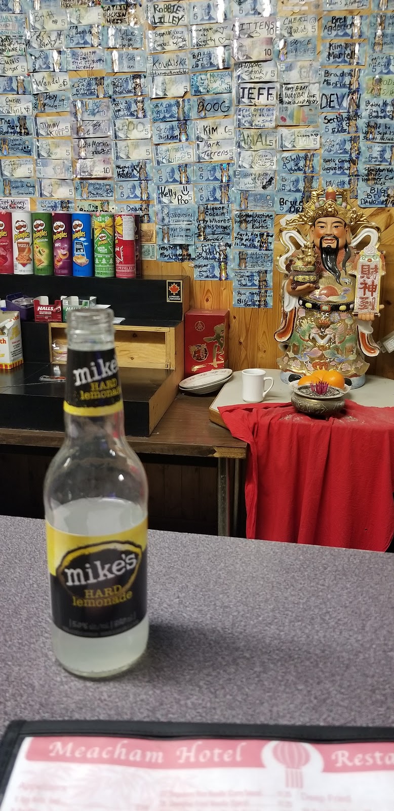 Meacham Hotel＆Chinese Restaurant | 113 1st Ave, Meacham, SK S0K 2V0, Canada | Phone: (306) 376-2024