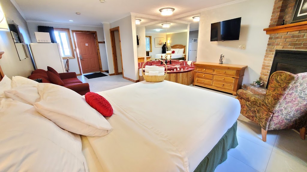 Knights Inn Colonial Fireside Inn | 1350 Pembroke St W, Pembroke, ON K8A 7A3, Canada | Phone: (613) 732-3623