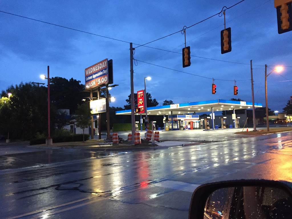 Speedy Q | 3786 Pine Grove Ave, Fort Gratiot Twp, MI 48059, USA | Phone: (810) 982-2159