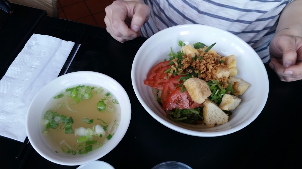The Pho Shack | 1202 Wellington St W, Ottawa, ON K1Y 2Z7, Canada | Phone: (613) 656-8508