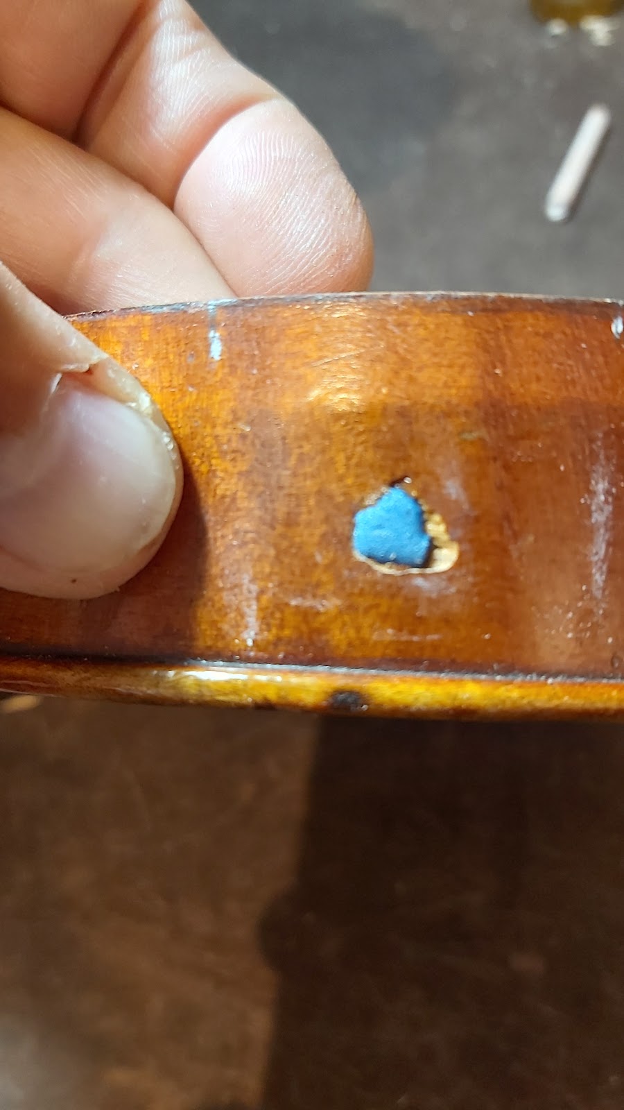 Olivier Pérot Luthier / La Maison du Violon | 3928 Rue St-Hubert, Montréal, QC H2L 4A5, Canada | Phone: (514) 845-2374
