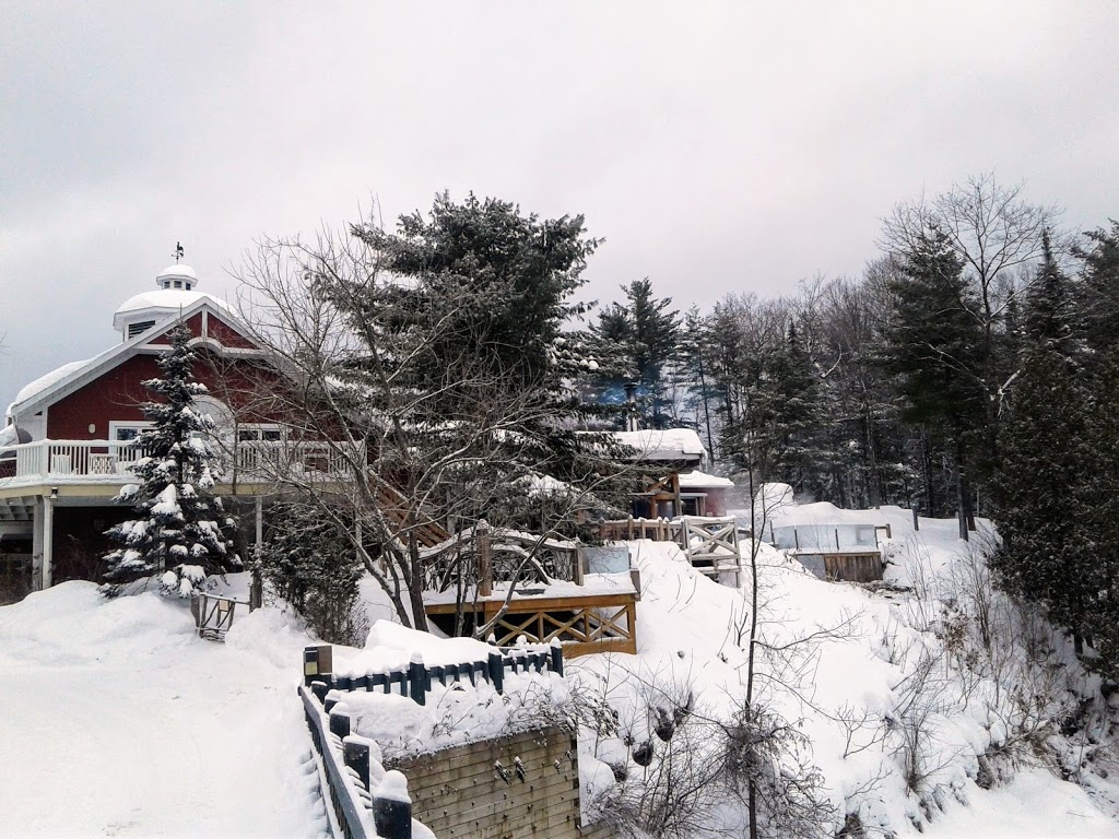 Auberge Sur Lile | Saint-Paulin, QC J0K 3G0, Canada | Phone: (800) 789-5968