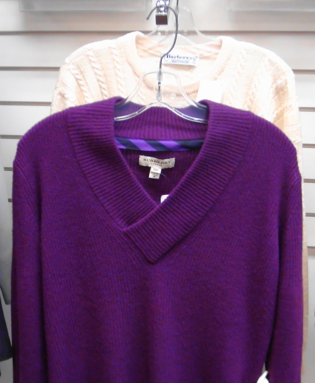 Act II Boutique | 2599 W 16th Ave, Vancouver, BC V6K 3B9, Canada | Phone: (604) 733-5515