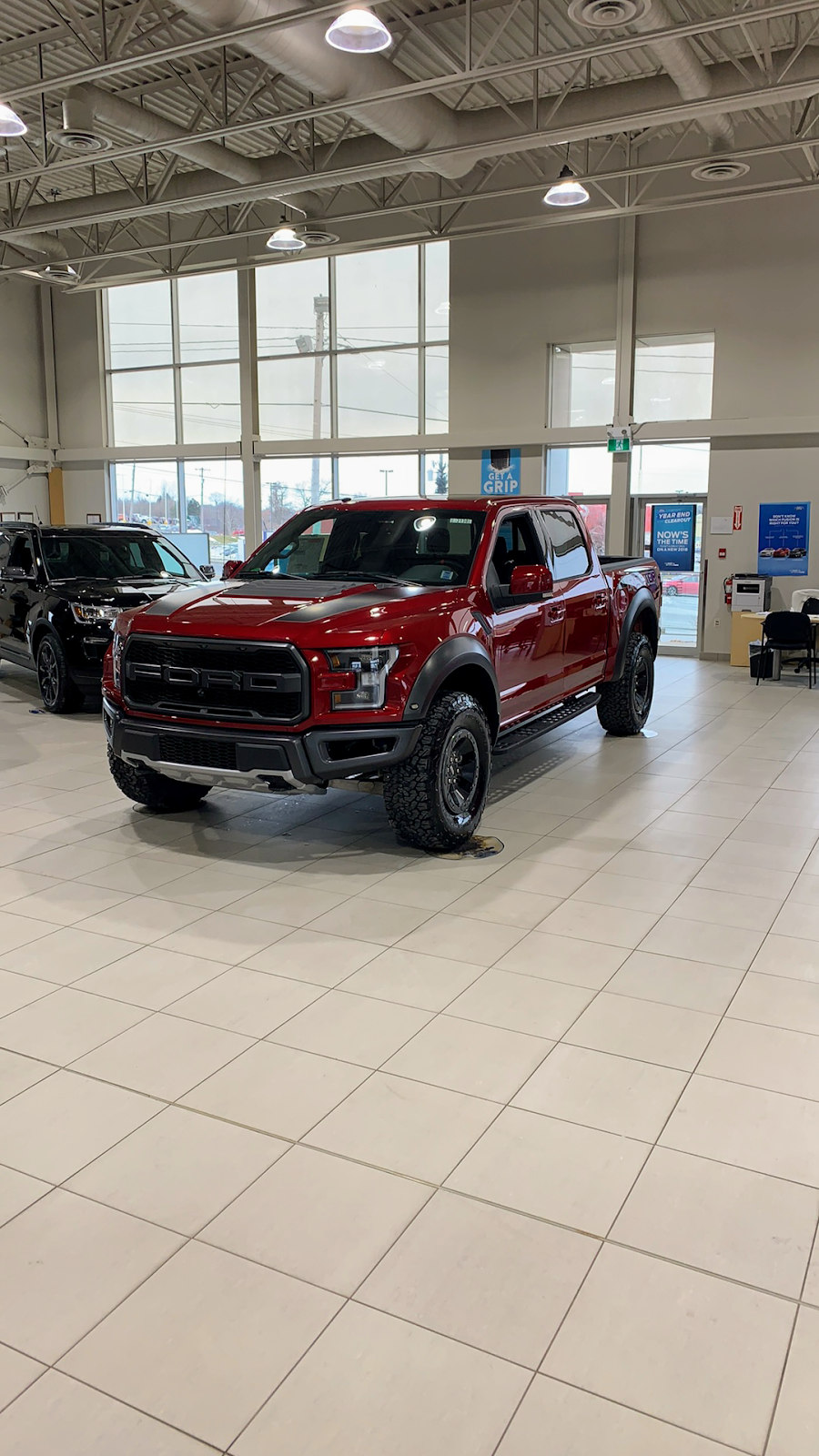 MacPhee Ford | 580 Portland St, Dartmouth, NS B2W 2M3, Canada | Phone: (902) 434-7700