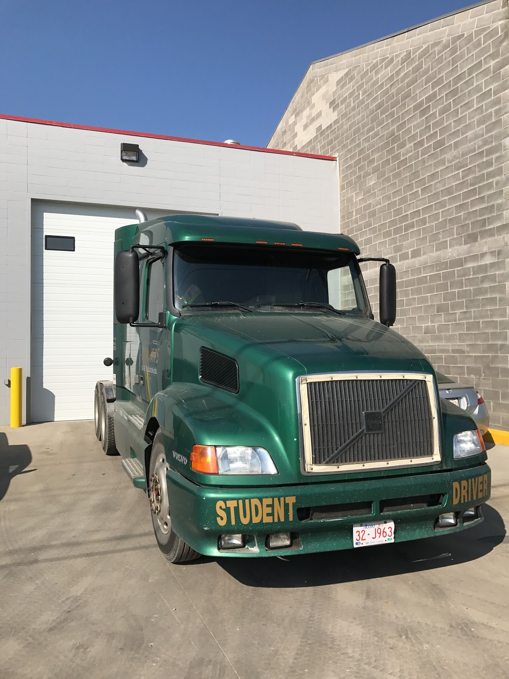 Donovans Driver Education LTD | 12847 56 St NW, Edmonton, AB T5A 0C9, Canada | Phone: (780) 473-4347