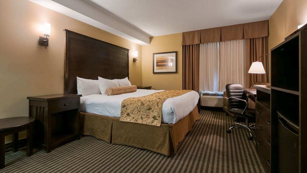 Best Western Maple Ridge Hotel | 21650 Lougheed Hwy, Maple Ridge, BC V2X 2S1, Canada | Phone: (604) 467-1511