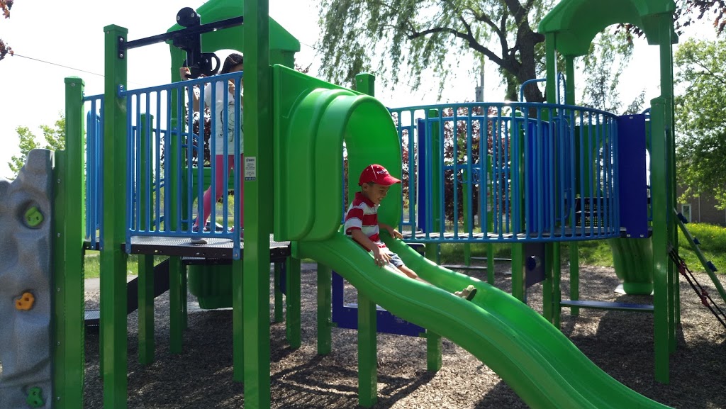 Rustic Park | 35 Raven Rd, North York, ON M6L 2A5, Canada | Phone: (416) 338-4386