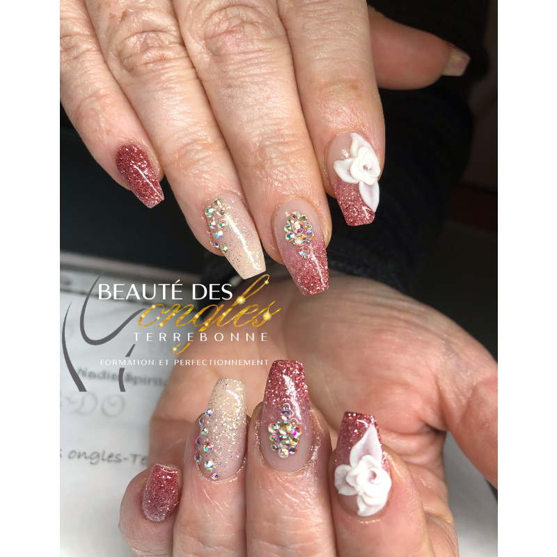 Beauté des ongles Terrebonne-Formation Et Perfectionnement | 2349 Rue Île Des Lys, Terrebonne, QC J6W 6A2, Canada | Phone: (514) 754-6954