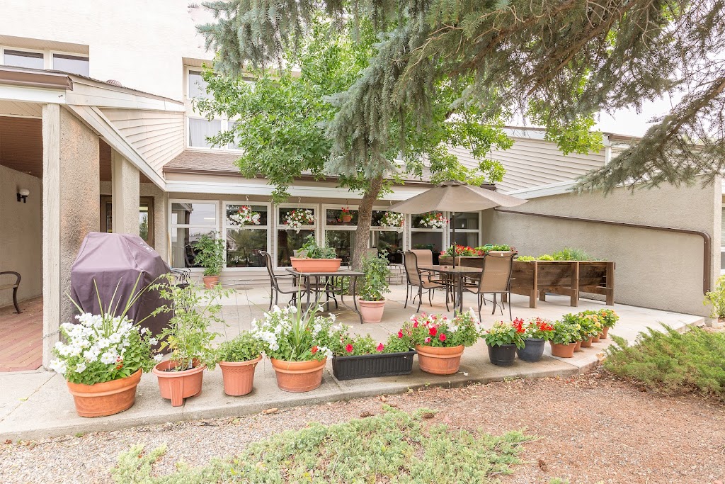 Green Acres Foundation - Piyami Lodge | 300 Rogers Ave S, Picture Butte, AB T0K 1V0, Canada | Phone: (403) 732-4811