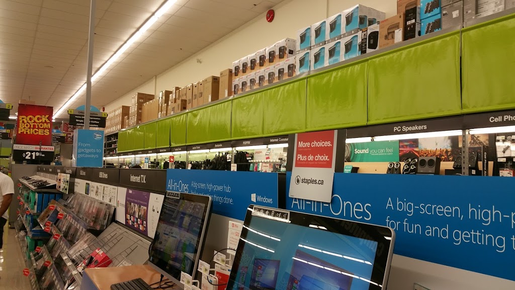 Staples | 1233 Donald St Unit 20, Ottawa, ON K1J 8W3, Canada | Phone: (613) 745-4773
