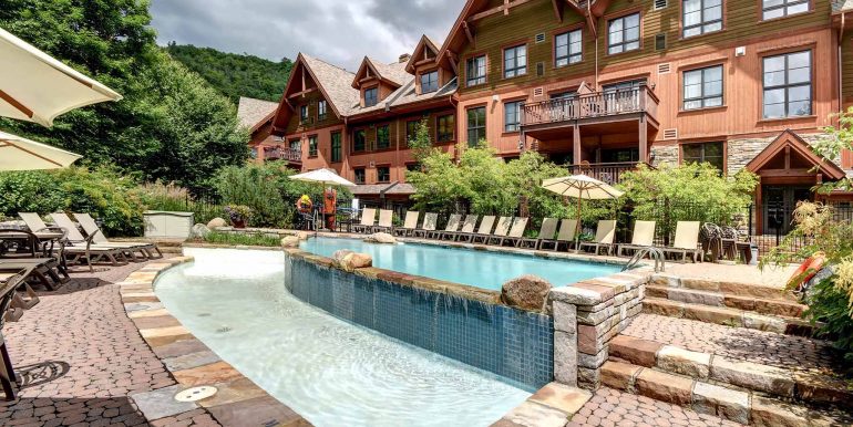 Versants Mont-Tremblant Inc | 1972 Chem. du Village suite 101, Mont-Tremblant, QC J8E 1K4, Canada | Phone: (819) 425-0000