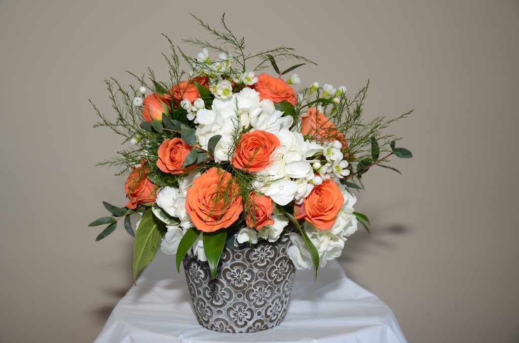 Posh Flowers Ltd. | 5225 6 St NE #41, Calgary, AB T2K 5Y4, Canada | Phone: (403) 615-6815