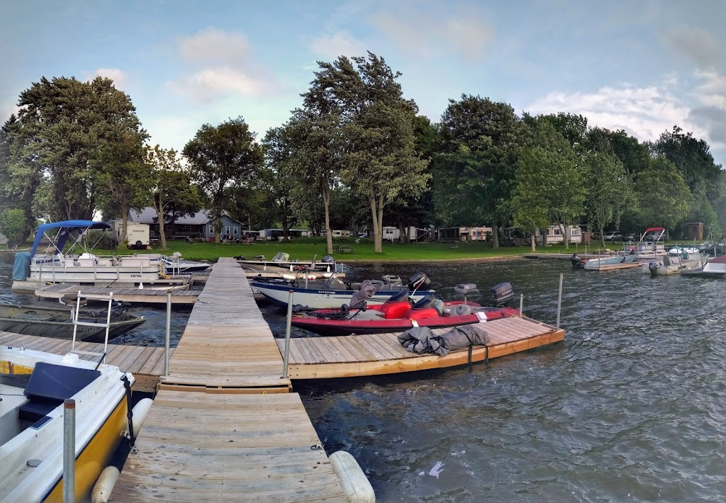 Fishermans Paradise Resort | 1571 13th Line E, Marmora, ON K0K 2M0, Canada | Phone: (705) 653-1537