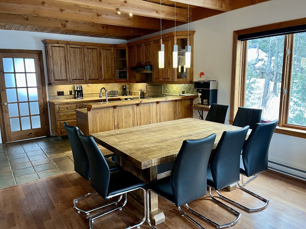 Chalet LAgréable (Chalets charme et détente.com) | All. du 15, Les Laurentides, QC J0T 1J2, Canada | Phone: (514) 292-7378