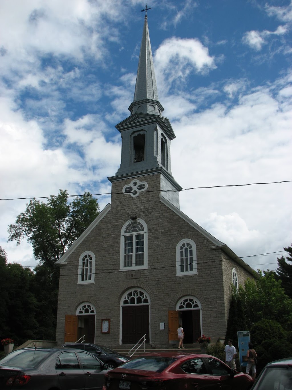 Sainte-Pétronille Church | 21 Chemin de lÉglise, Sainte-Pétronille, QC G0A 4C0, Canada | Phone: (418) 828-2656
