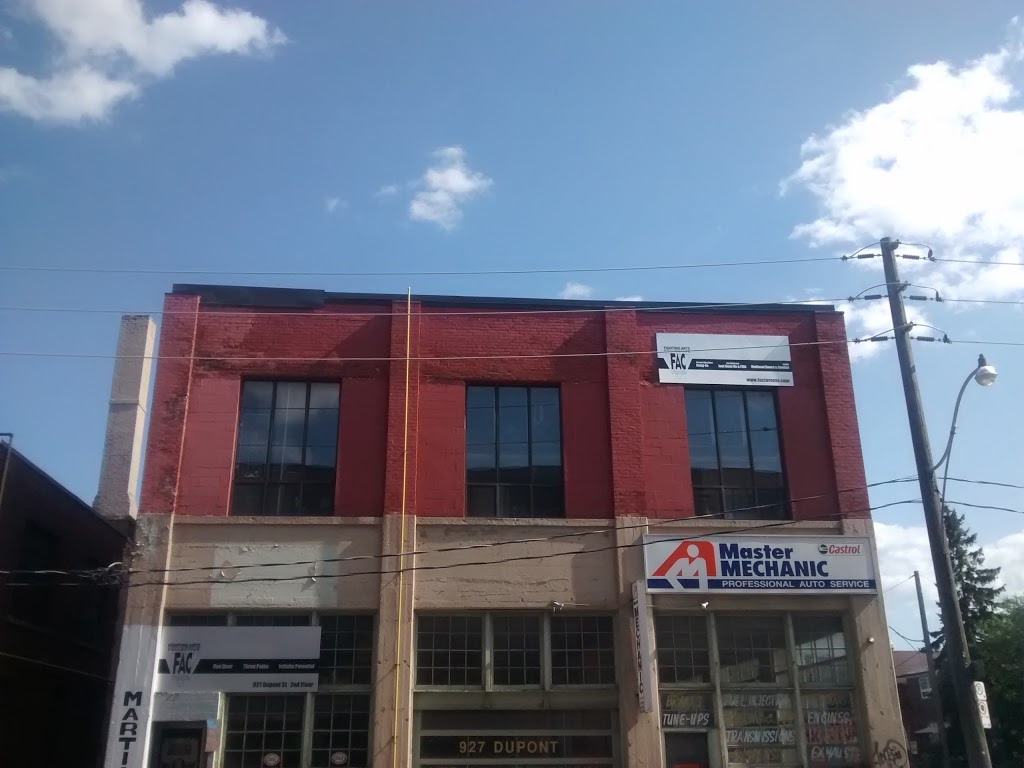 Zirger Academy | 927 Dupont St, Toronto, ON M6H 1Z1, Canada | Phone: (416) 892-9529