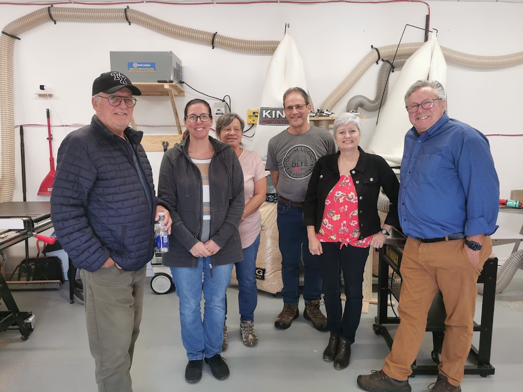 Hangar dElzéar - atelier débénisterie communautaire | 259 Rue Notre Dame, Nicolet, QC J3T 1G3, Canada | Phone: (819) 293-4841