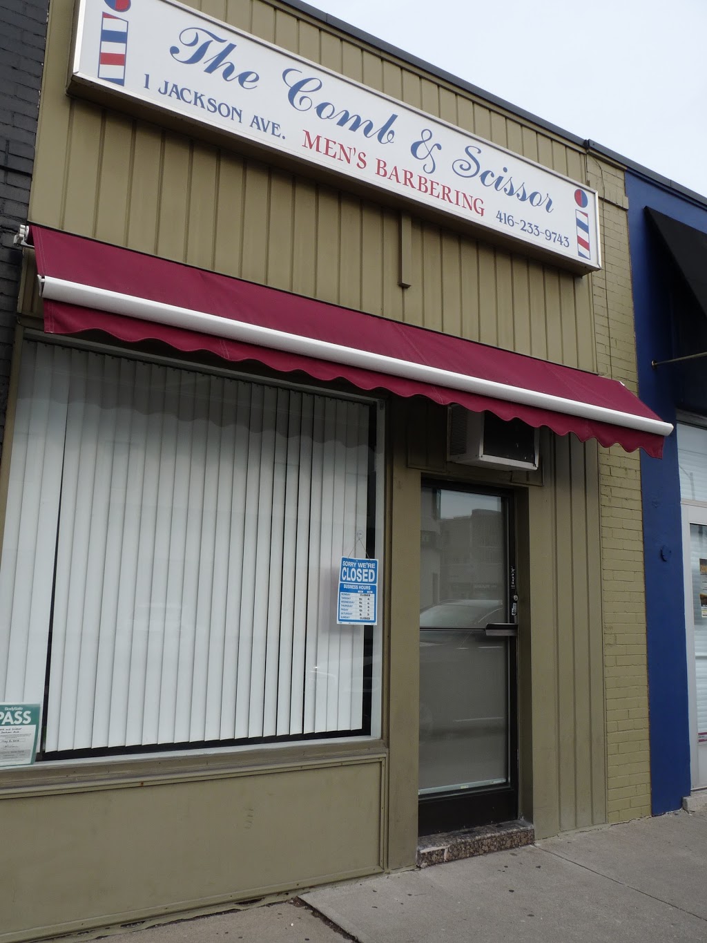 Comb & Scissor | 1 Jackson Ave, Etobicoke, ON M8X 2J2, Canada | Phone: (416) 233-9743
