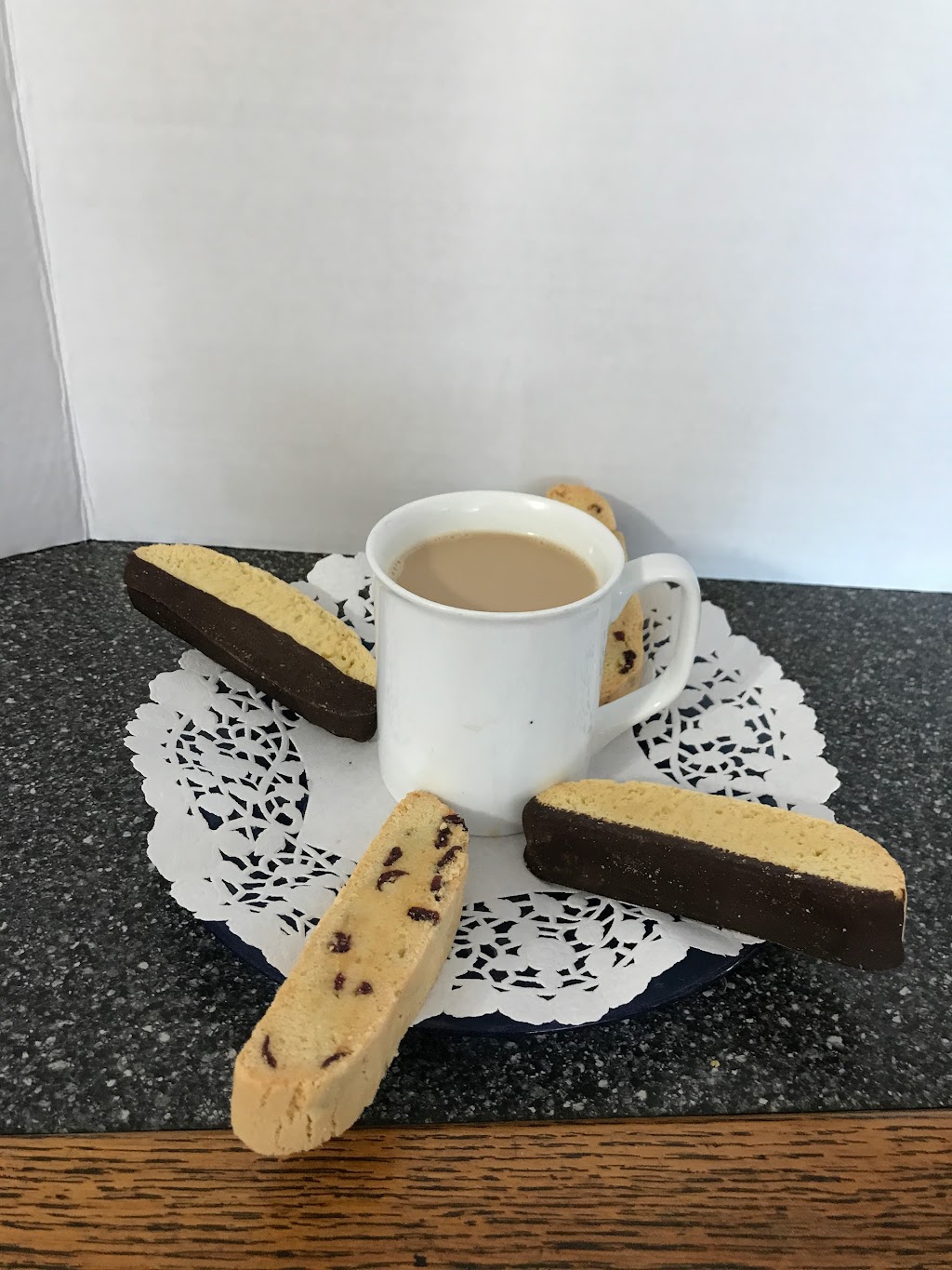 The Chesnutt Cafe | 10163 Durham St, Pugwash, NS B0K 1L0, Canada | Phone: (902) 243-2000