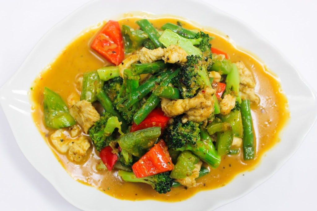 Royal Thai Cuisine | 62 Maple Ave, Barrie, ON L4N 1A2, Canada | Phone: (705) 797-0052