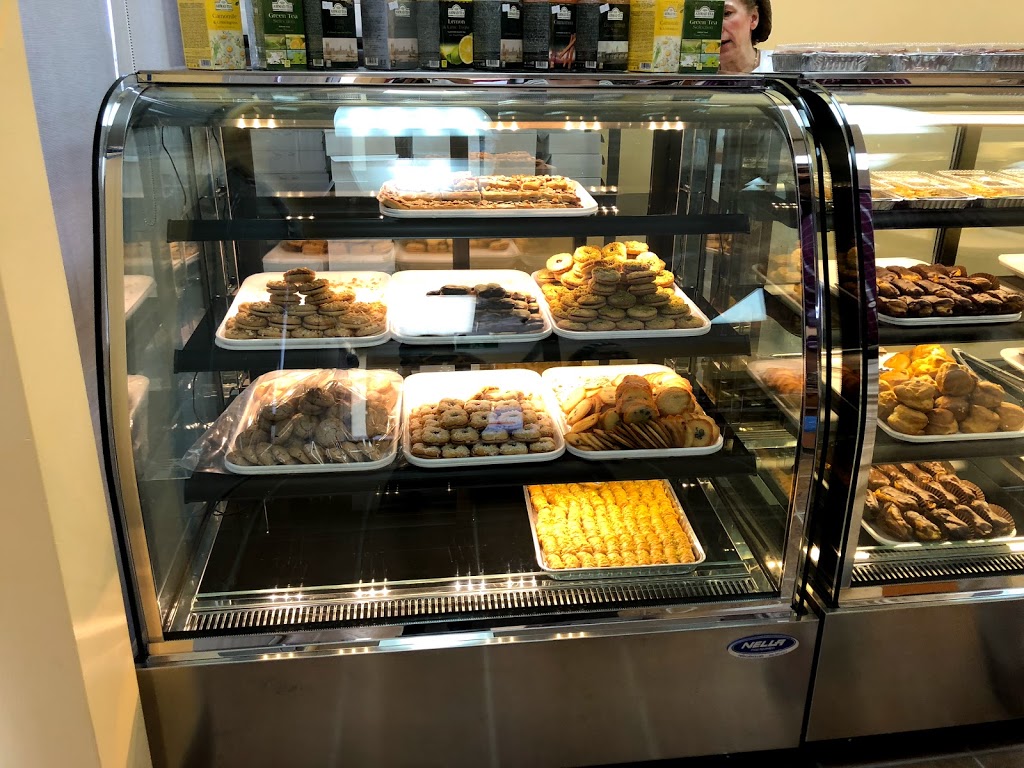Garni Bakery | 451 McNicoll Ave, North York, ON M2H 2C9, Canada | Phone: (416) 499-2424