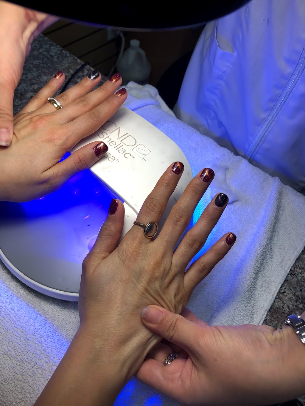 Younger Nails | 3675 Westminster Hwy, Richmond, BC V7C 5V2, Canada | Phone: (604) 278-5561