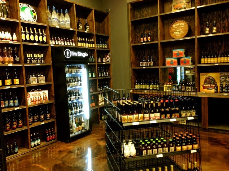 Clover Crossing Liquor Store | 6466 176 St #413, Surrey, BC V3S 4G3, Canada | Phone: (604) 372-3022